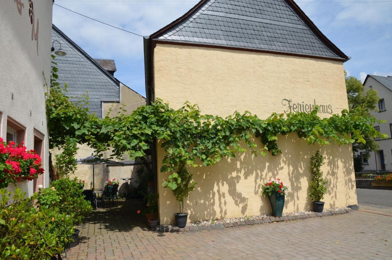 Altes Winzerhaus - Ferienhaus Burgen (Bernkastel-Wittlich) Exterior foto